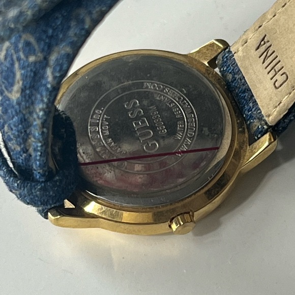 Guess Watch y2k style gold and blue - Picture 5 of 5